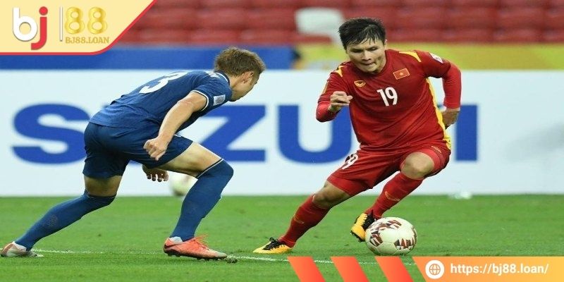Bet thủ cần quan sát lối chơi hai đội thật kỹ